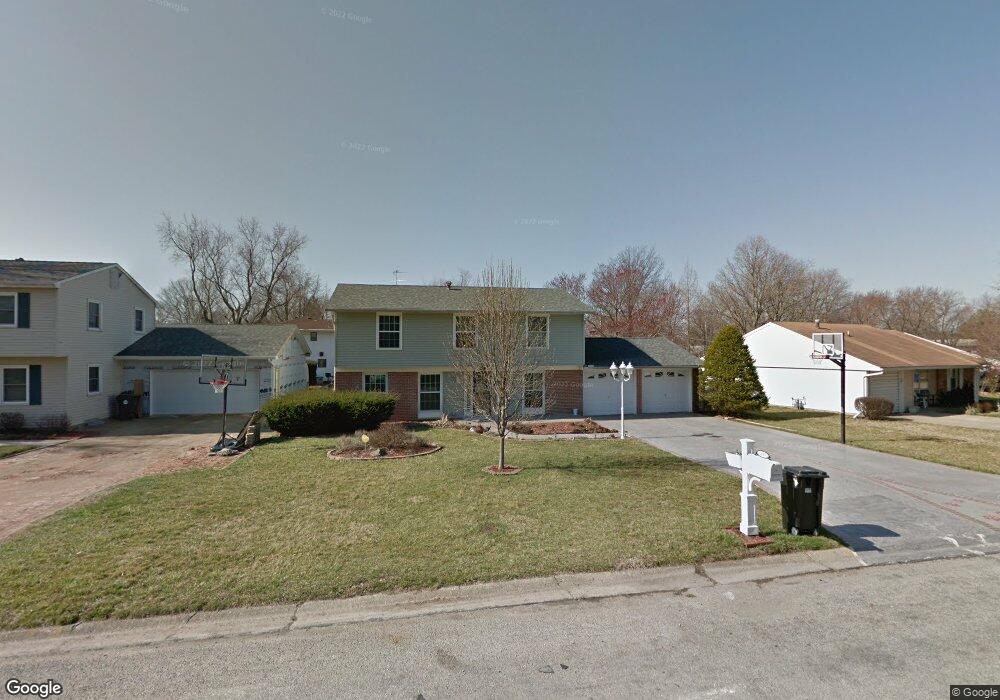 15 Ophir Ave, Lincoln, IL 62656 - photo 1