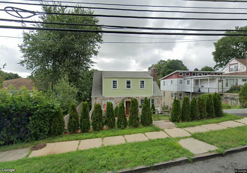 388 Palmer Rd, Yonkers, NY 10701 - photo 1