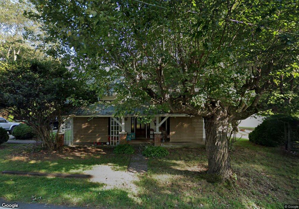 262 Shingle Gap Rd, Purlear, NC 28665 - photo 1