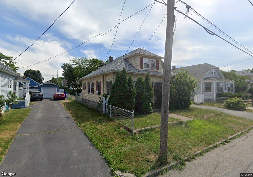 91 Benedict St, Pawtucket, RI 02861 - photo 1