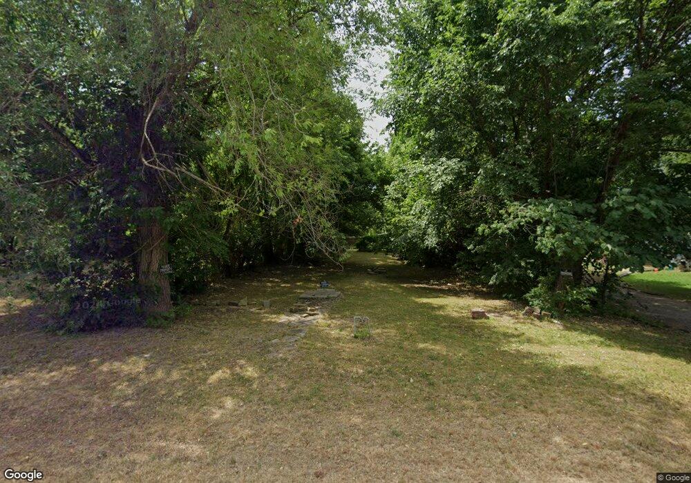 226 E Elm St, Skiatook, OK 74070 - photo 1