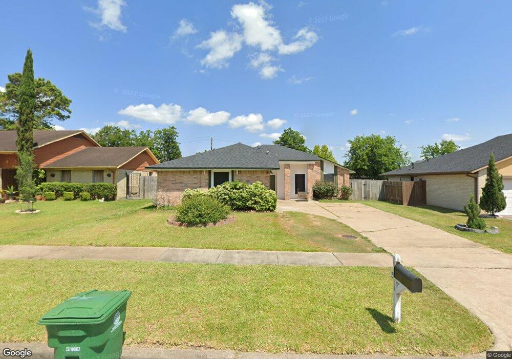 9327 Kingsvalley St, Houston, TX 77075 - photo 1