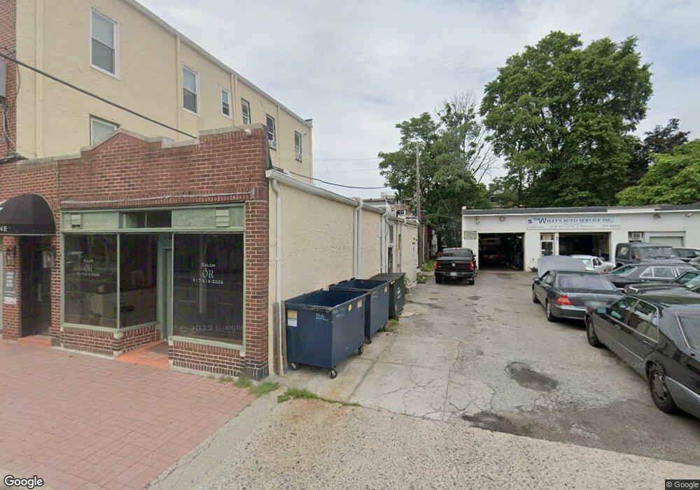 3 Hicks Ln unit Grd Fl, Great Neck, NY 11024 - photo 1