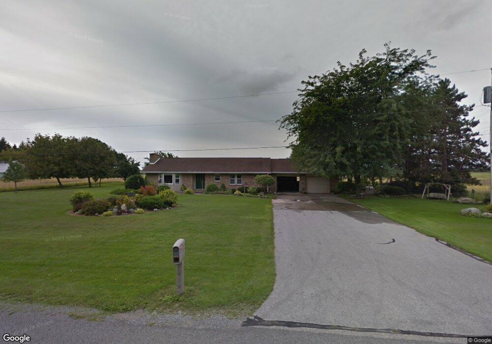 8864 Bradley Rd, Saginaw, MI 48601 - photo 1