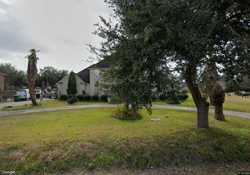 8330 Swiftwater Ln, Houston, TX 77075 - photo 1