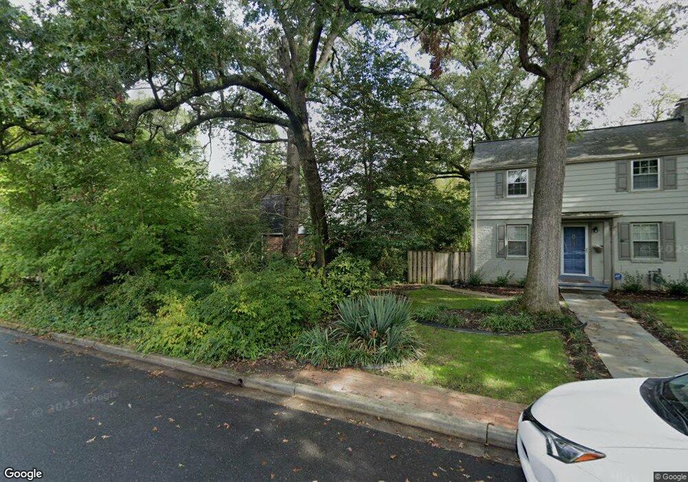 901 Larch Ave, Takoma Park, MD 20912 - photo 1