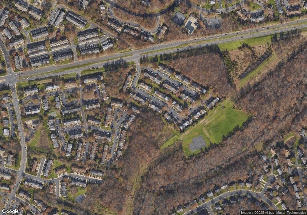 13865 Laura Ratcliff Ct, Centreville, VA 20121 - photo 1