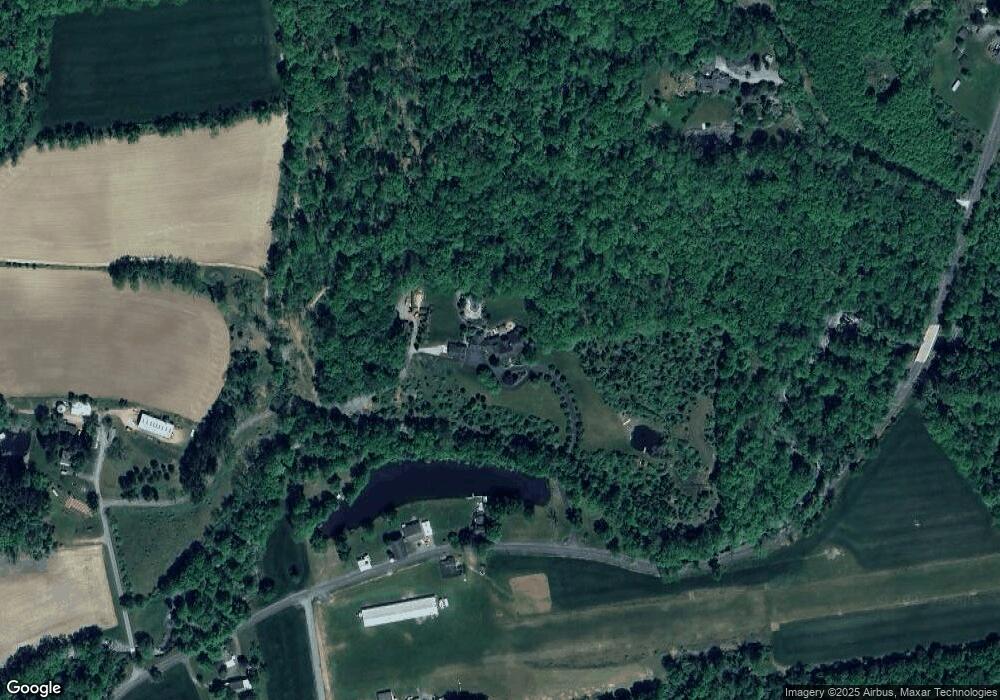 417 Greenview Dr, Saylorsburg, PA 18353 - photo 1