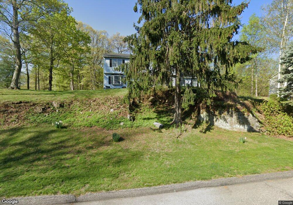 5 Eliot St, Cortlandt Manor, NY 10567 - photo 1