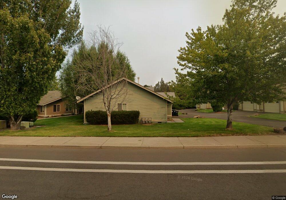 1070 NE Purcell Blvd, Bend, OR 97701 - photo 1