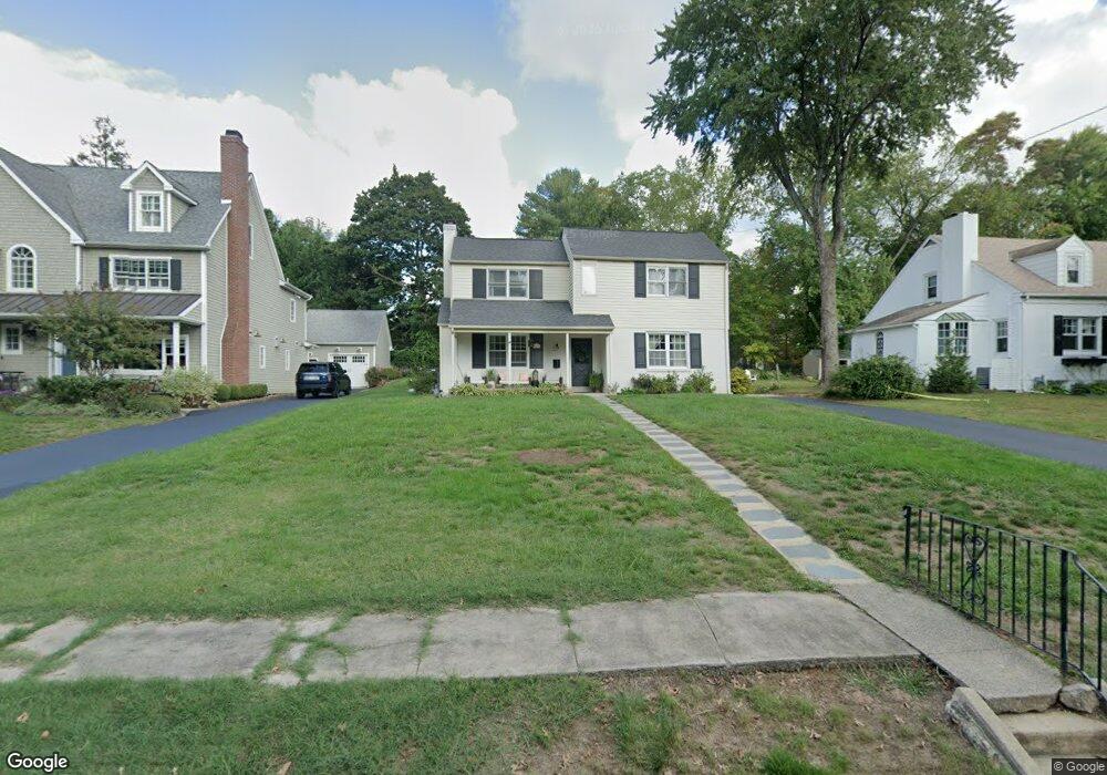 221 Poplar Ave, Wayne, PA 19087 - photo 1