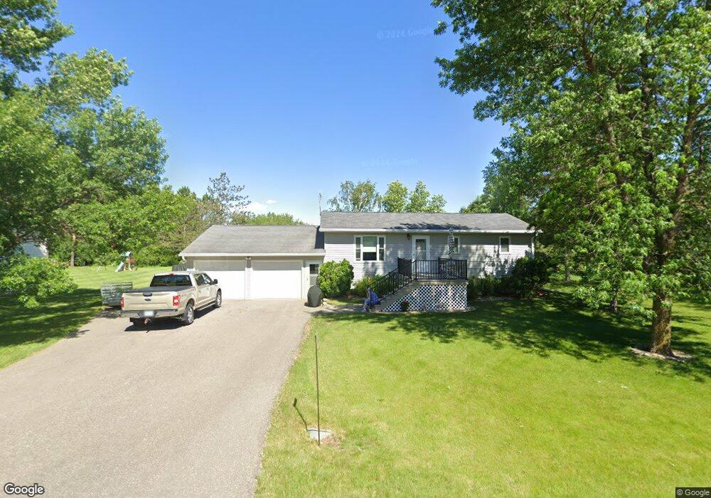 801 Garden Dr SW, Alexandria, MN 56308 - photo 1