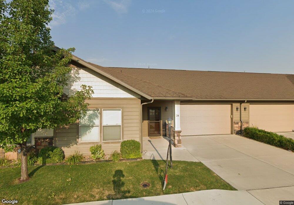 24 S 640 E unit 3, Hyrum, UT 84319 - photo 1