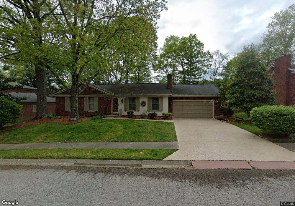 3405 Greenview Dr, New Albany, IN 47150 - photo 1