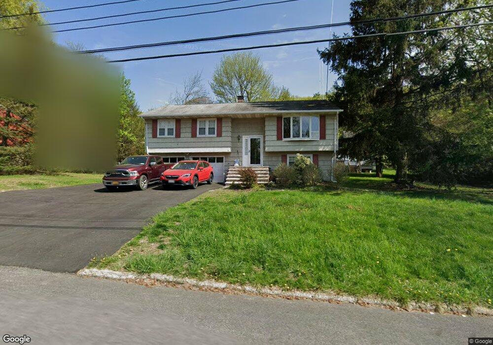 8 Pleasant Dr, Highland Mills, NY 10930 - photo 1