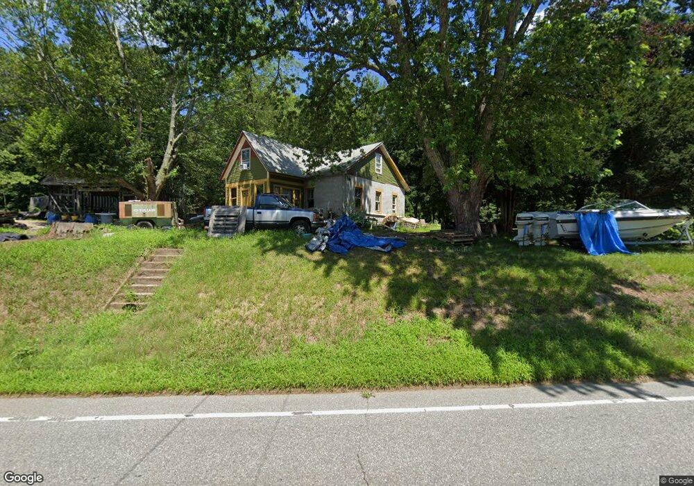 525 Quinebaug Rd, North Grosvenordale, CT 06255 - photo 1