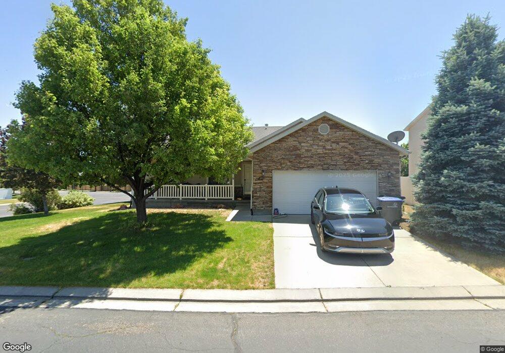 3919 Coral Dune Dr, South Jordan, UT 84095 - photo 1