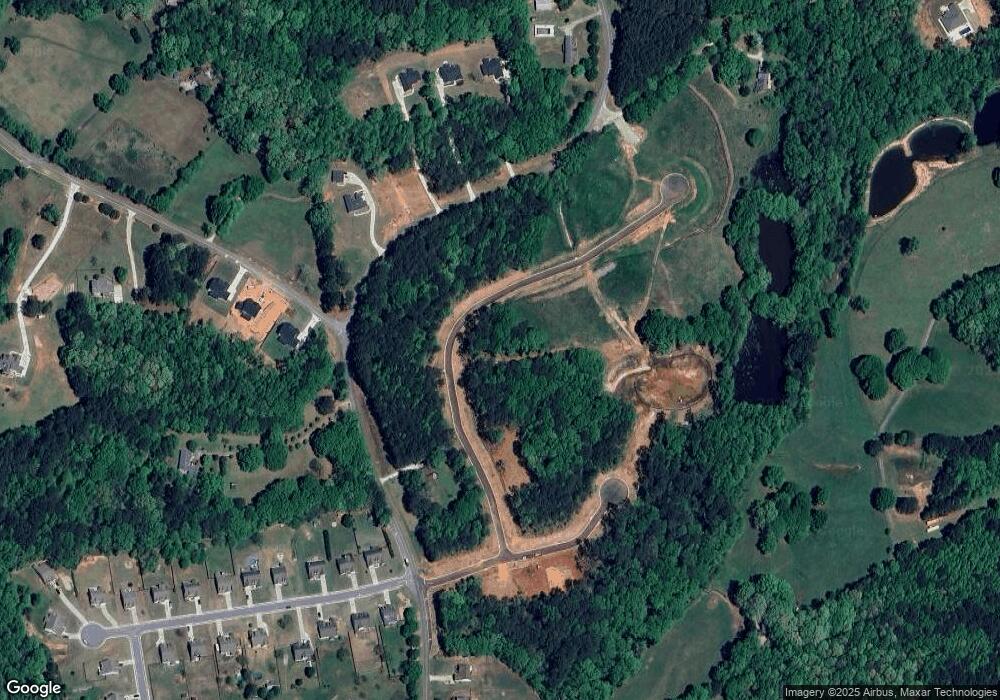 142 Mockingbird Ln unit 9, Winder, GA 30680 - photo 1