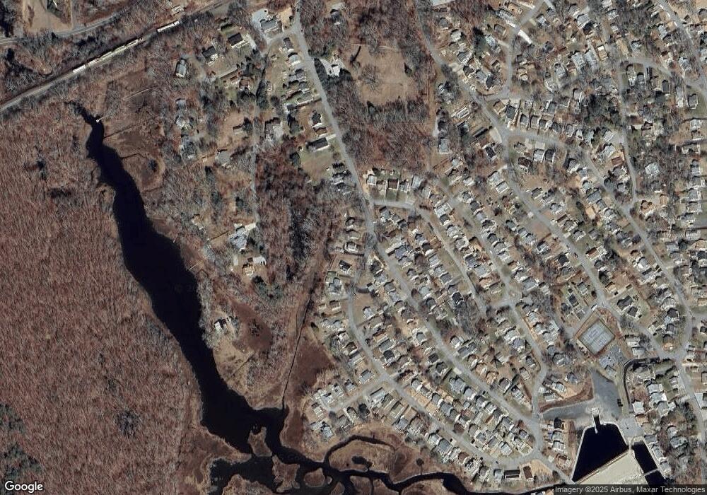 39 Connecticut Rd, Old Lyme, CT 06371 - photo 1