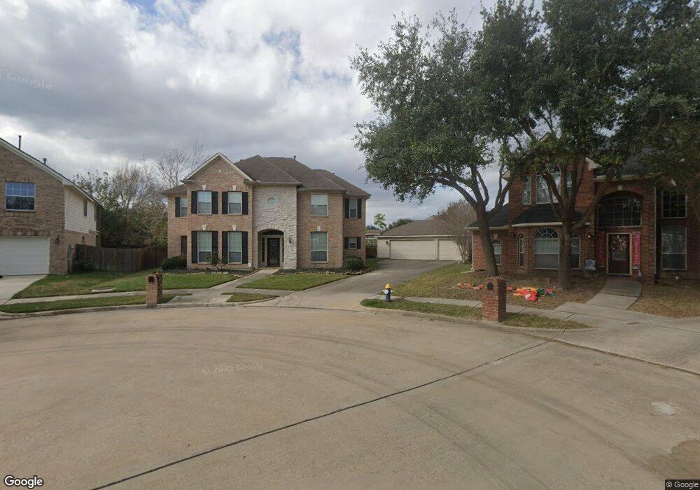 15823 Maple Falls Ct, Tomball, TX 77377 - photo 1