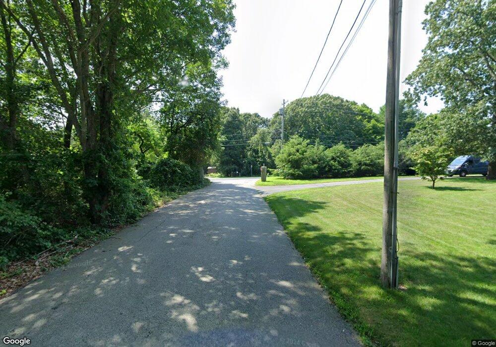 12 Griffith Rd, North Kingstown, RI 02874 - photo 1