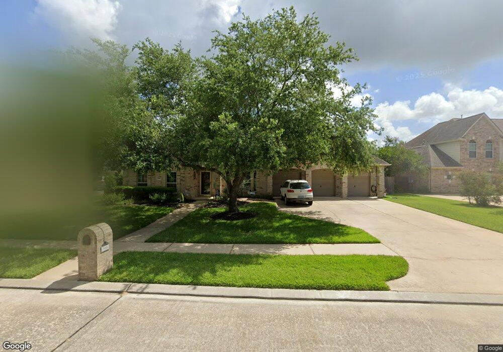 900 High Ridge Dr, Friendswood, TX 77546 - photo 1