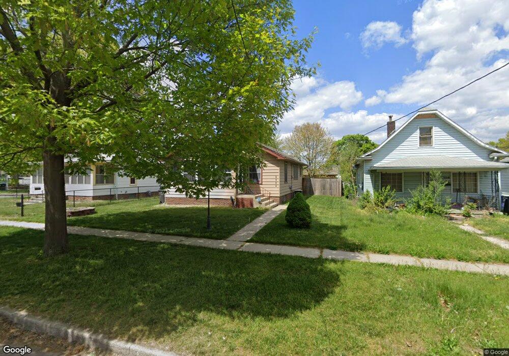 2304 Capitol Ave, Des Moines, IA 50317 - photo 1