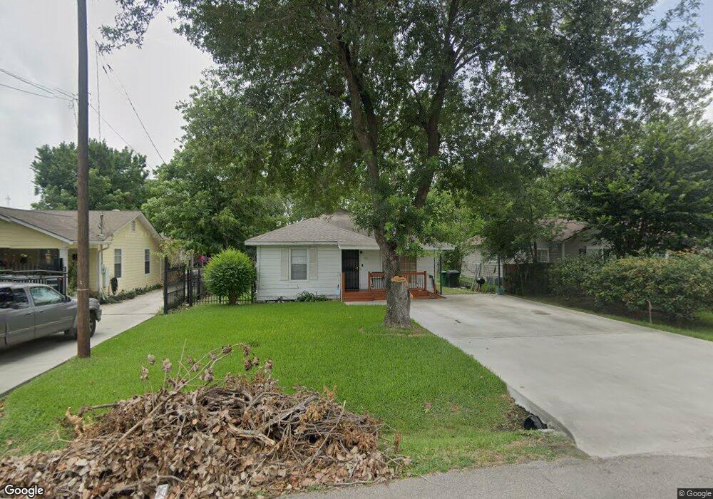 4315 Oxford St, Houston, TX 77022 - photo 1