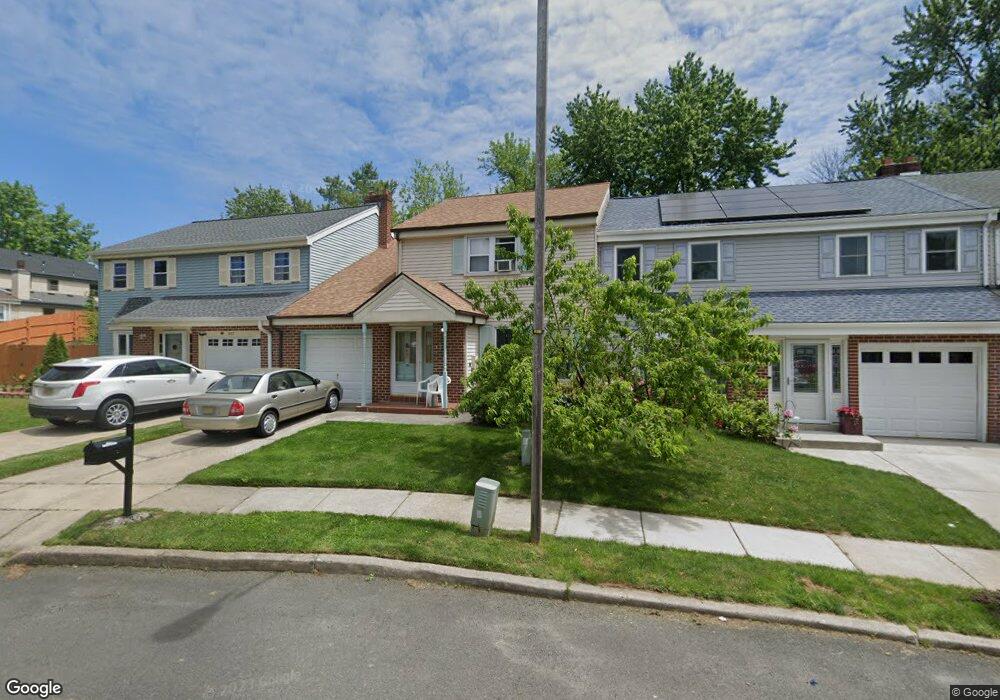 325 Carleton Ln, Mount Laurel, NJ 08054 - photo 1