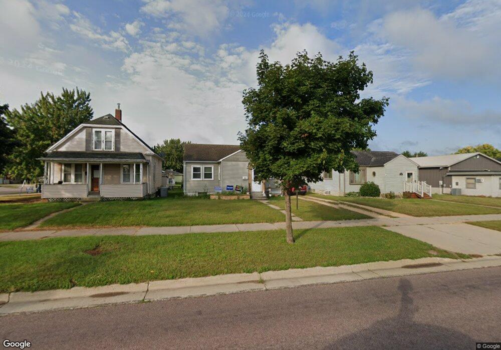 1205 N Broadway St, New Ulm, MN 56073 - photo 1
