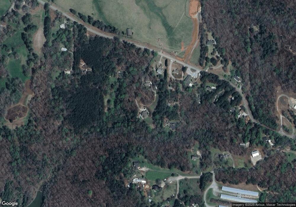 5343 Price Rd, Gainesville, GA 30506 - photo 1