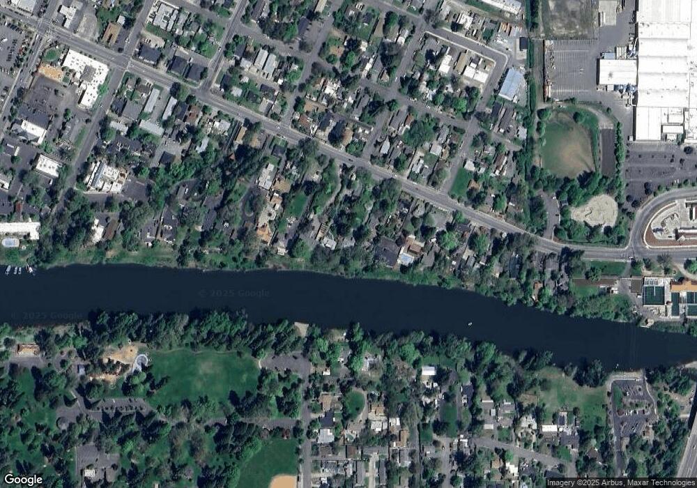 603 SE M St, Grants Pass, OR 97526 - photo 1