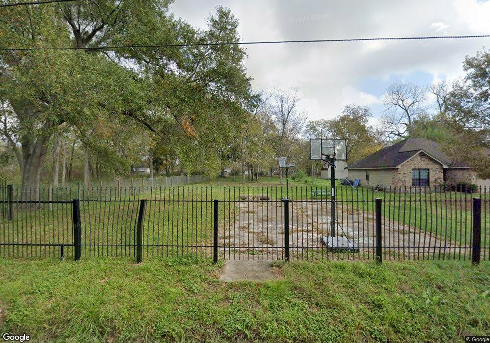 9604 Willow St, Houston, TX 77088 - photo 1