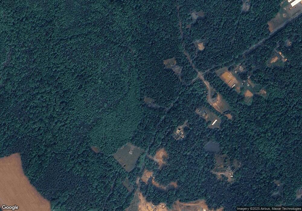 427 Firehouse Dr, Louisa, VA 23093 - photo 1