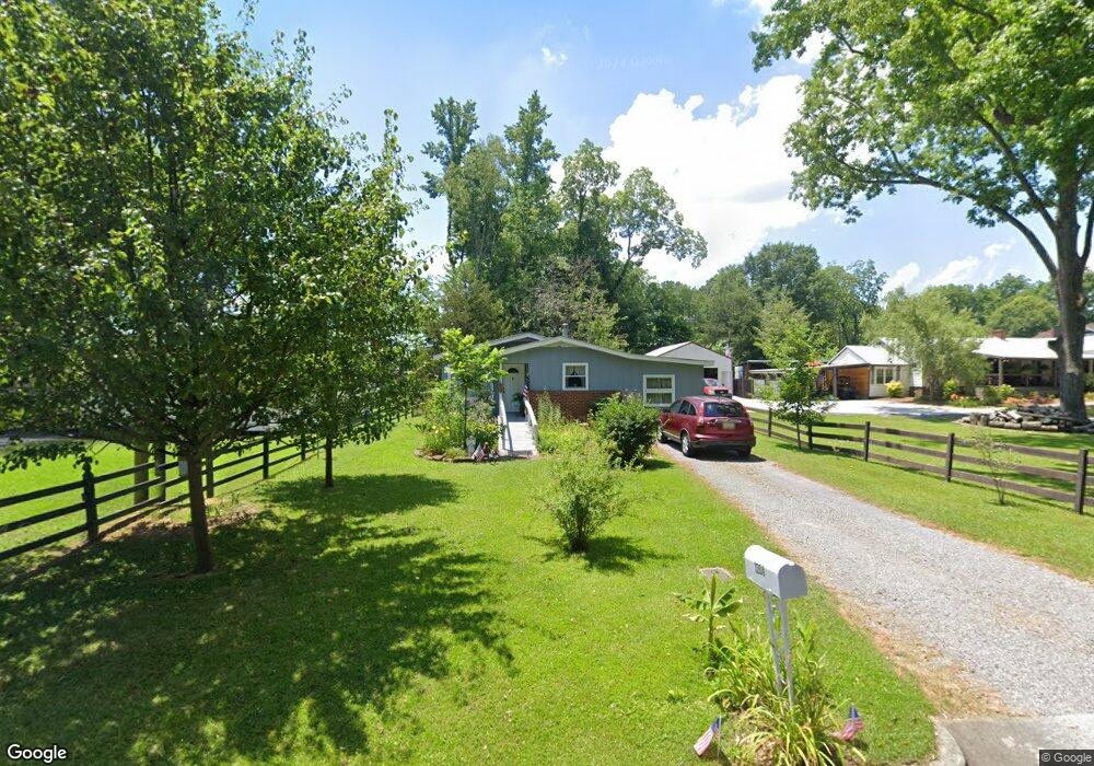 1208 6th St SW, Cullman, AL 35055 - photo 1