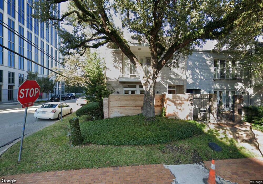 2226 Welch St, Houston, TX 77019 - photo 1
