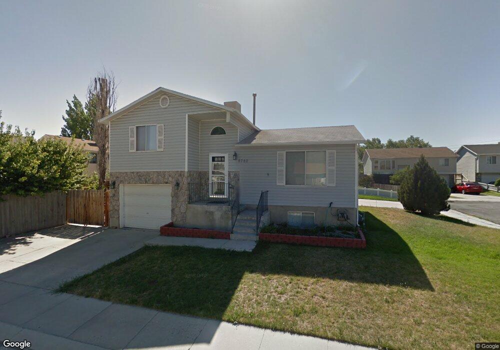 8740 S 3965 W, West Jordan, UT 84088 - photo 1