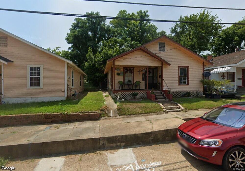 123 Monmouth St, Natchez, MS 39120 - photo 1