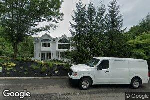 718 Clove Ln, Franklin Lakes, NJ 07417