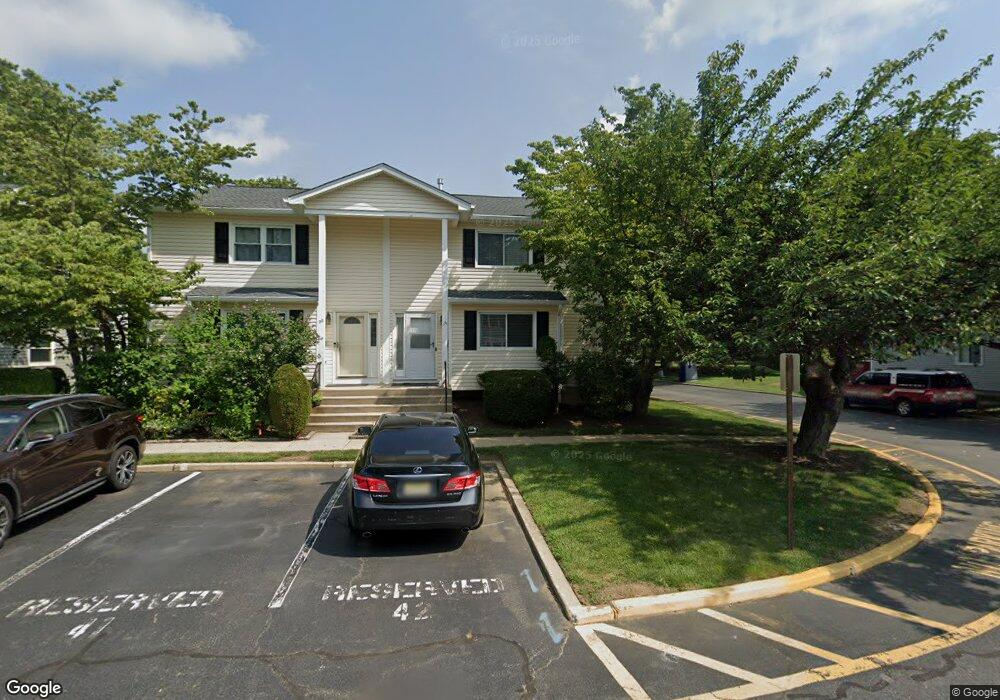 19 Davids Ct, Dayton, NJ 08810 - photo 1