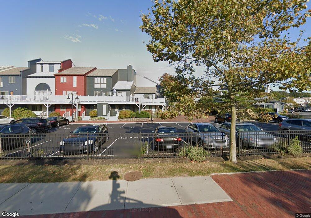 321 Swans Wharf Row, Newport, RI 02840 - photo 1