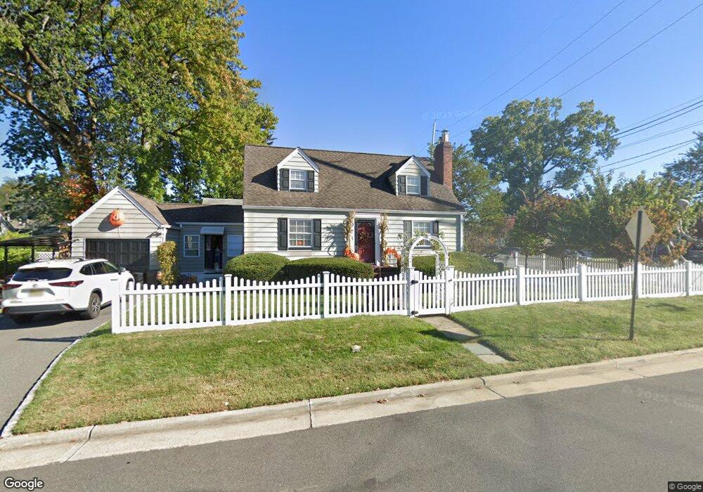 869 Lafayette Ave, Union, NJ 07083 - photo 1