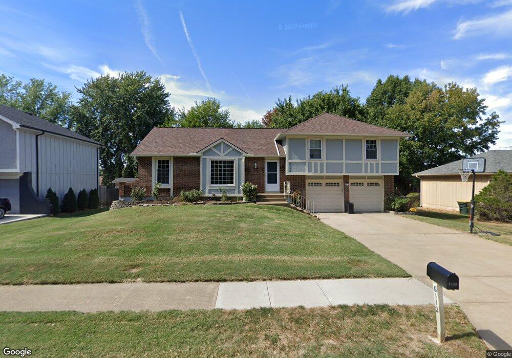 6112 Mullen Rd, Shawnee, KS 66216 - photo 1