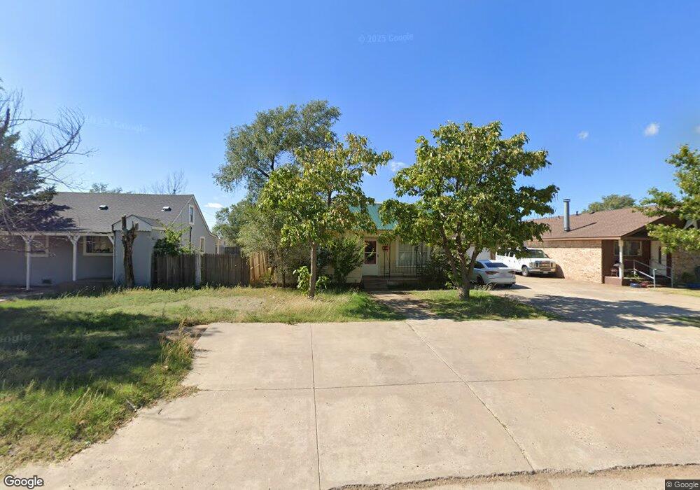 229 N Porter Ave, Dumas, TX 79029 - photo 1
