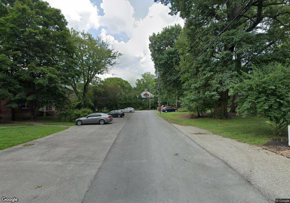 55 Bates Ct, Louisville, KY 40204 - photo 1