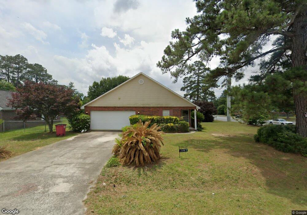2598 Robin Hood Rd, Macon, GA 31206 - photo 1