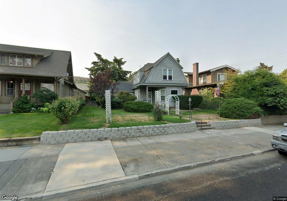 404 E 8th St, the Dalles, OR 97058 - photo 1