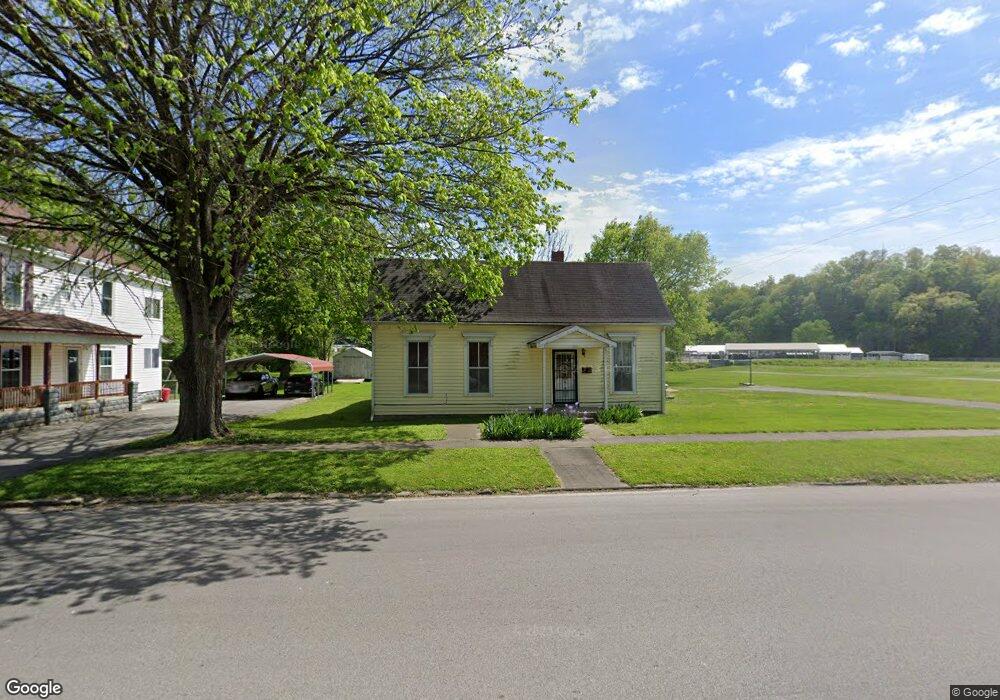 225 W Poplar St, Corydon, IN 47112 - photo 1