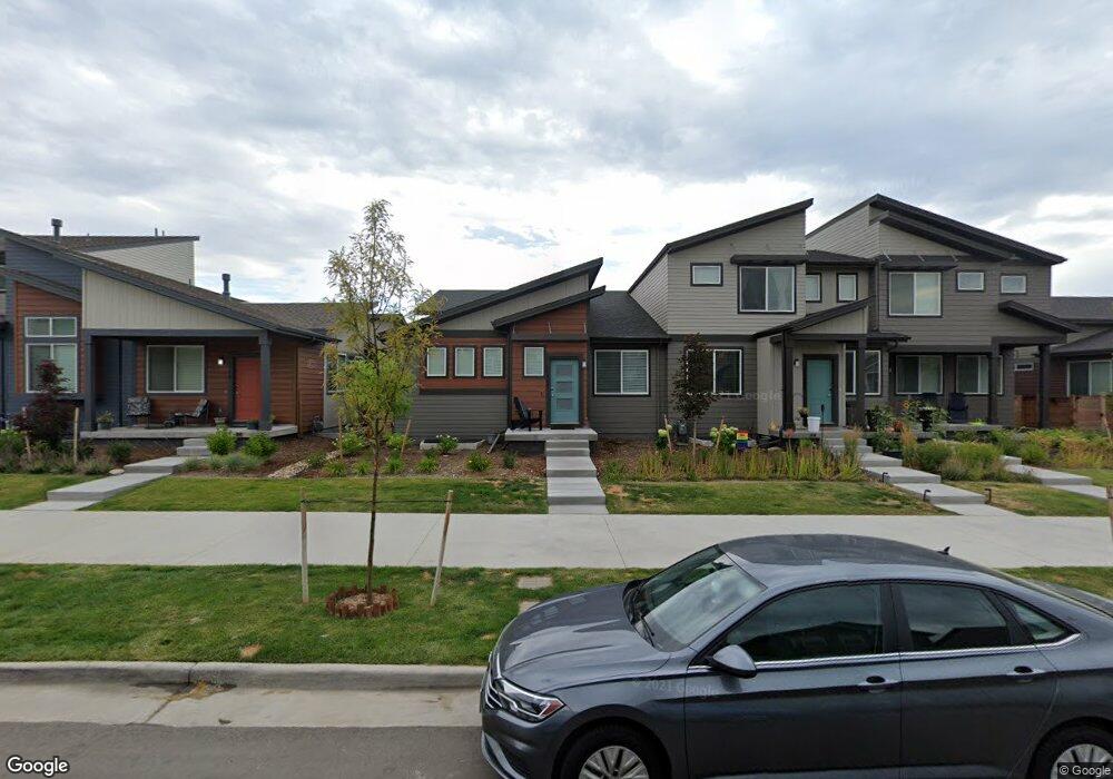 11448 E 25th Dr, Aurora, CO 80010 - photo 1