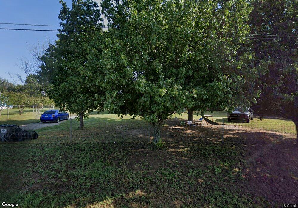 7636 Briar Rd, Azle, TX 76020 - photo 1